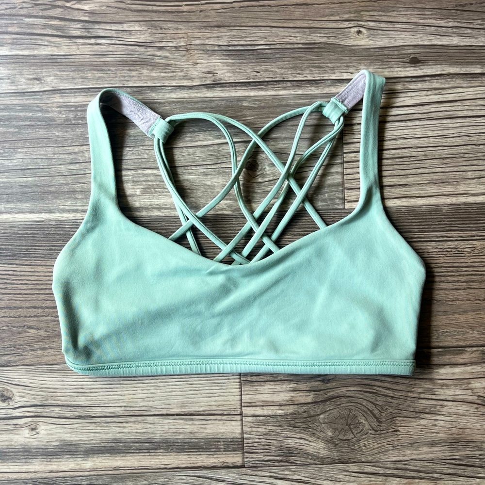 LuLulemon Sea Green Sports Bra
